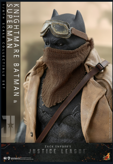 Hot Toys: Knightmare Batman and Superman Sixth Scale Premium Figure Set