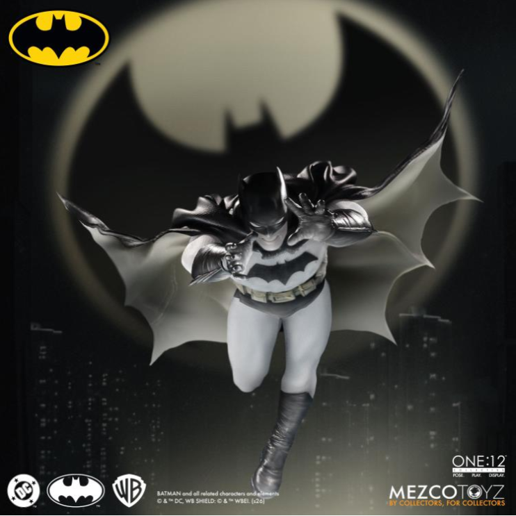 Mezco Toyz: Batman: Year One One:12 Collective Batman Action Figure